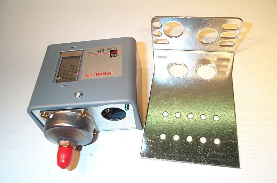 JOHNSON CONTROLS P170CA-1 PRESSURE SWITCHES