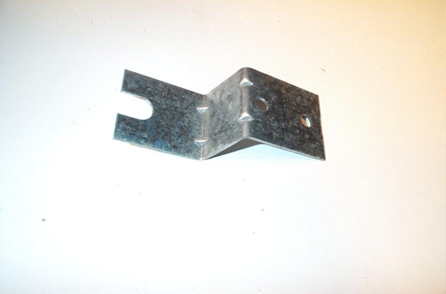 JOHNSON CONTROLS T-5210-129 WALL BRACKETS & PARTS