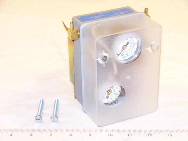 JOHNSON CONTROLS T-8020-5 CONTROL BOARDS