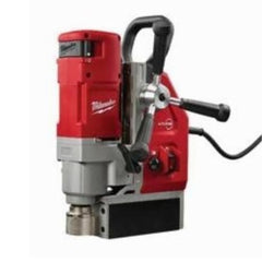 Milwaukee 4272-21 1-5/8 Inch Electromagnetic Drill Kit
