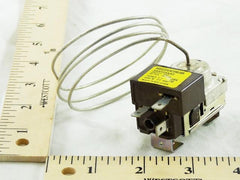CARRIER HH22UC063 THERMOSTATS