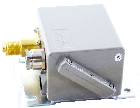DANFOSS 060-310266 PRESSURE SWITCHES