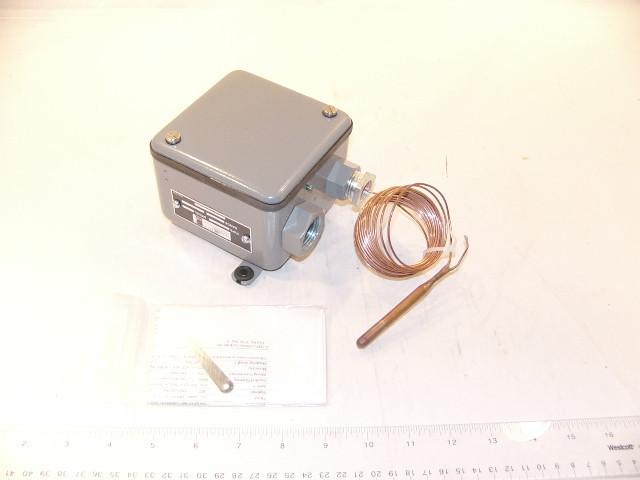 JOHNSON CONTROLS A19ANC-13 TEMPERATURE CONTROLS