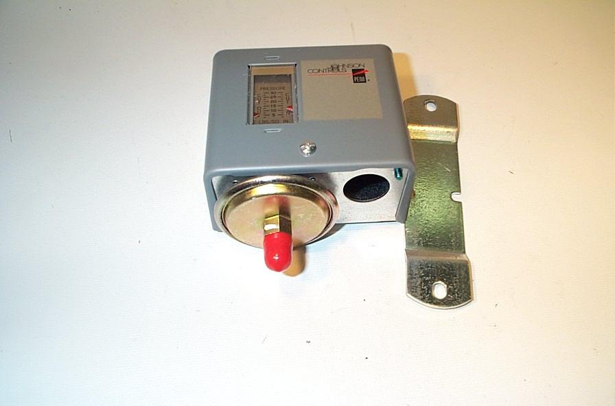 JOHNSON CONTROLS P67EA-5 CONTROL BOARDS