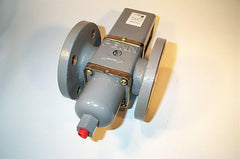 JOHNSON CONTROLS V46AR-2 PRESSURE REGULATING VALVES