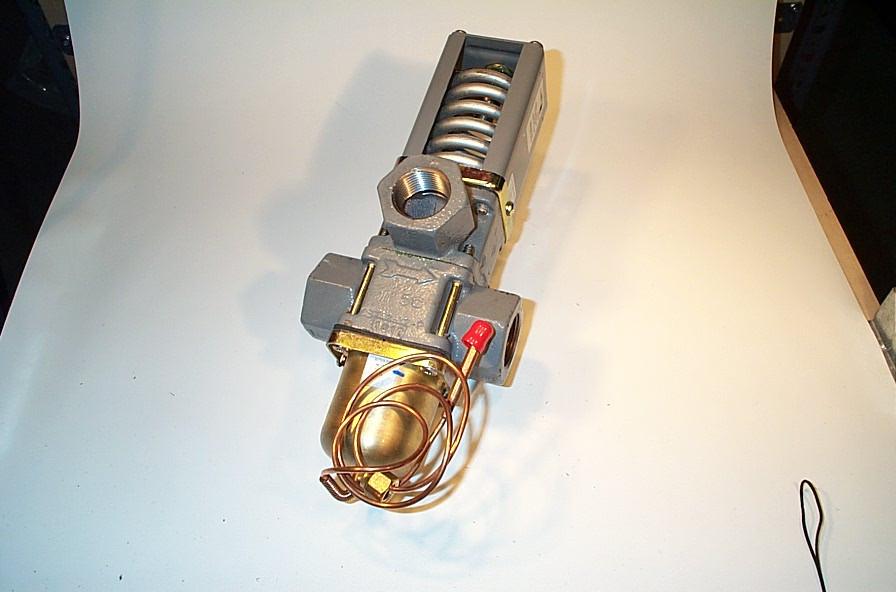 JOHNSON CONTROLS V48AE-1 GAS VALVES