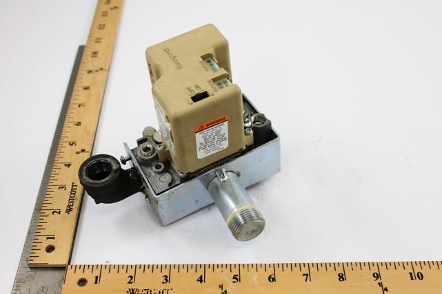 LOCHINVAR 100171558 GAS VALVES