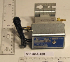 Johnson Controls V11HGA-100 Series V11 Three-Way Solenoid Air Valve 24V