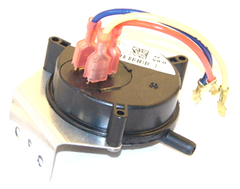 Goodman C6456513 Pressure Switch for Furnaces 0.65 WC