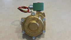 Asco 8210G100 2-Way 2-Position NC Solenoid Valve 150 psi AC/50 psi DC 2 in NPT