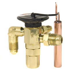 Parker Hannifin 040338-01 3/8 x 1/2 SAE Male Flare x SAE Male Flare R-404A 450 PSI Brass Orifice B