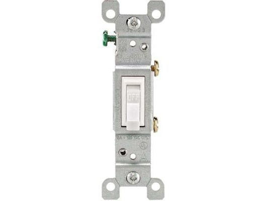 SOUTHWIRE Southwire lev14512w Toggle Switch 15A 120VAC White