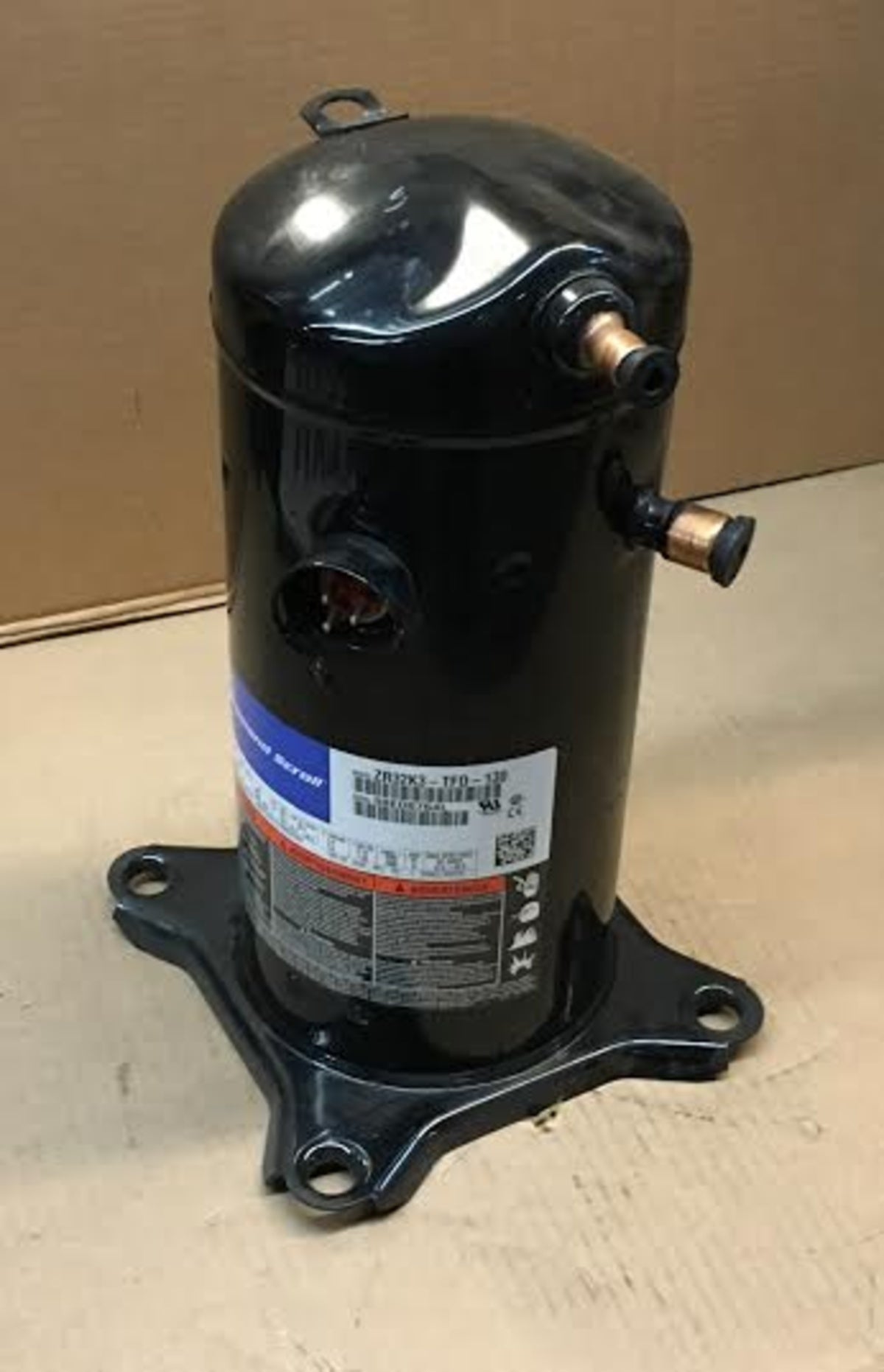 2-2/3 TON AC/HP SCROLL COMPRESSOR 460/60/3 380-420/50/3 R-22