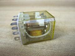 IDEC RH3B-UAC120V Relay 120VAC 3PDT Plug-In Design