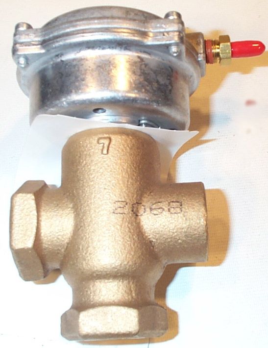 Siemens 258-02066 1/2 Inch NPT Brass Control Valve for Efficient Water Mixing