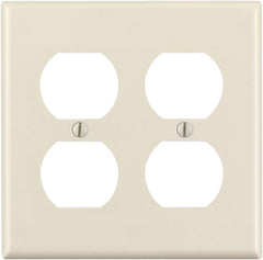 Leviton 78016 Duplex Receptacle Wallplate Standard Size Pack of 1