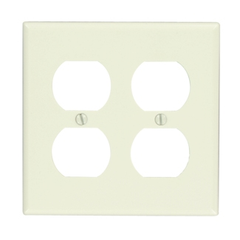 Leviton 78016 Duplex Receptacle Wallplate Standard Size Pack of 1