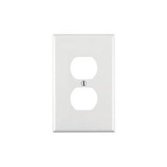 Leviton PJ8-W Duplex Receptacle Wallplate Midway Size 20-Pack White