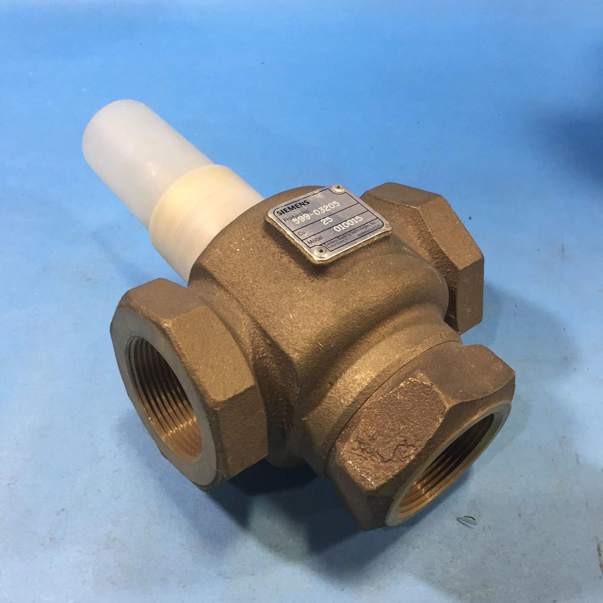 Siemens 599-03205 1 1/2inch 3-WAY Brass Zone Valve 25 CV