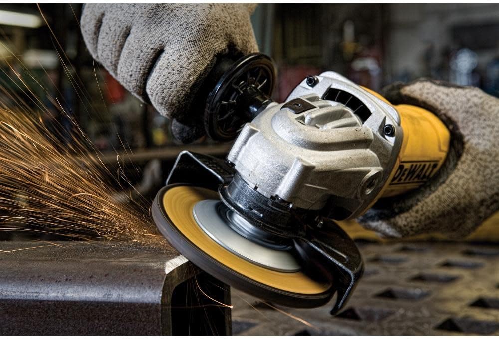 DeWALT DWE402 4-1/2 Inch 11 Amp Small Angle Grinder