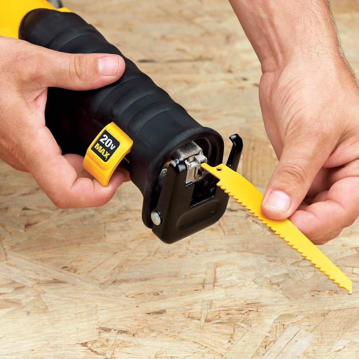 DEWALT DCS380P1 20V MAX Cordless Reciprocating Saw Kit