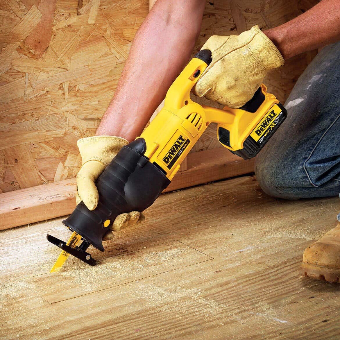 DEWALT DCS380P1 20V MAX Cordless Reciprocating Saw Kit