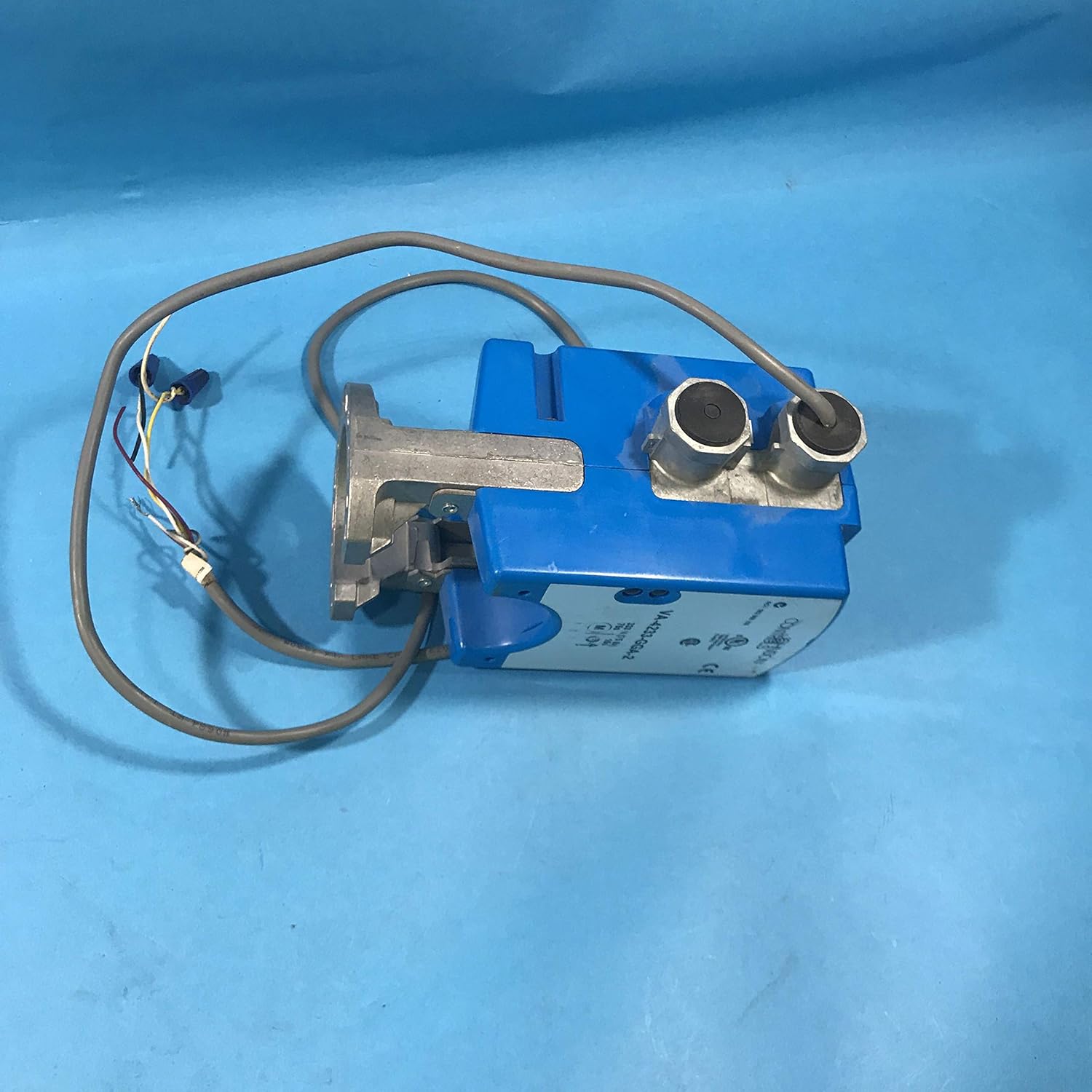 Johnson Controls VA-4233-GGA-2 Electric Actuator 24VAC 61 lb-in Spring Return