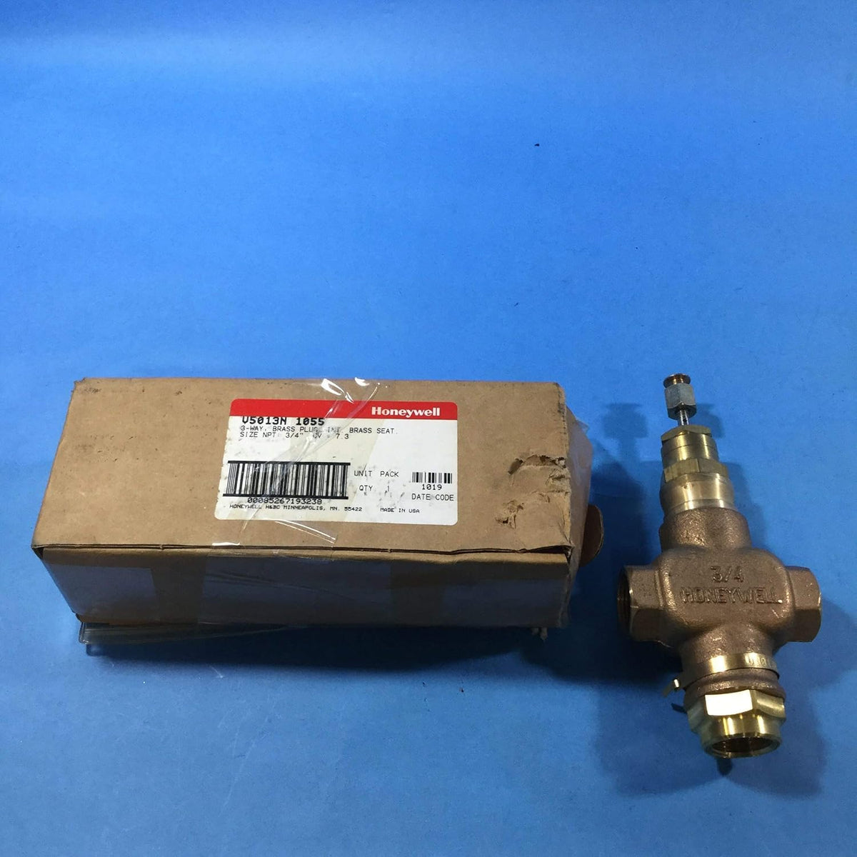 Honeywell V5013N1055 3/4 NPT 3-Way Mixing Valve 7.3 Cv