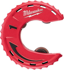 Milwaukee 48-22-4262 1 In. Close Quarters Tubing Cutter