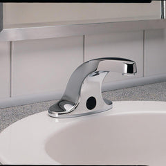 American Standard 6055205.002 Sensor Bathroom Sink Faucet in Polished Chrome