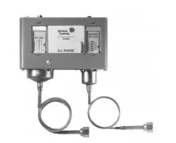 Johnson Controls P72NA-1C DPST Dual Pressurer Control Manual Reset 20 in Hg to 100 psi