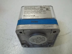 Honeywell C6097B1010 Pressure Switch 12 to 60 in. w.c.