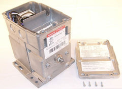 Honeywell M9164A1013 Modutrol IV Proportioning Control Motor 240V