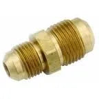 Mueller UR2-64 Brass Adapter Fitting 3/8 in. Flare x 1/4 in. Flare