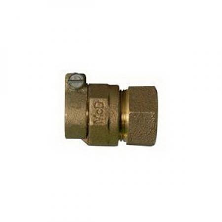 A.Y. McDonald 5141-135 Adapter 1 in Brass Domestic -22 CTS Mac-Pak Compression x FNPT