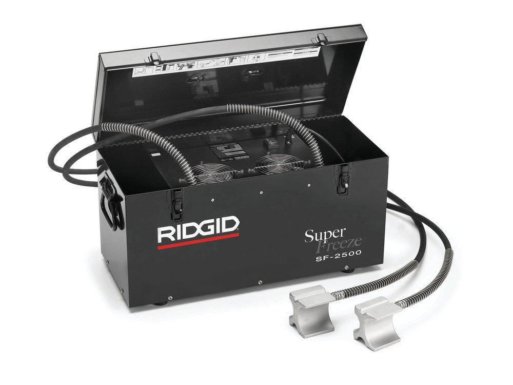 RIDGID 68967 SuperFreeze 23 in. Pipe Freezing Kit