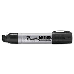 SHARPIE 44001A Magnum Permanent Marker Black Oversized Broad Chisel Tip 12 EA/DZ