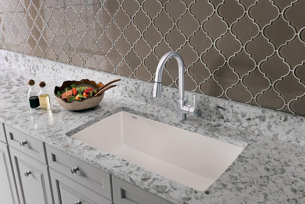 BLANCO BLANCO 441767 Diamond 33-1/2 x 18-1/2 in No-Hole Composite Single Bowl Undermount Kitchen Sink in White