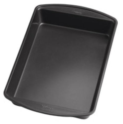 TRUE VALUE 2105-6060 PERF 13X9X2 OB CAKE PAN