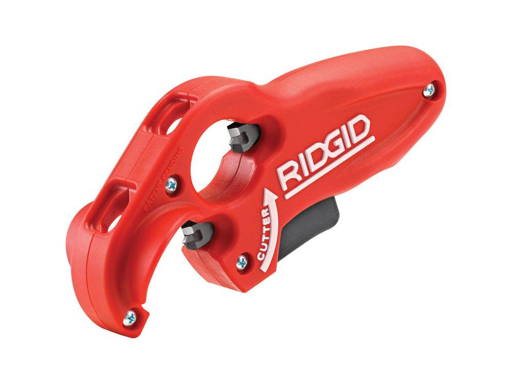 RIDGID 41608 1-1/4 - 1-1/2 in. PVC, PP, PE Pipe Cutter