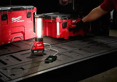 Milwaukee 2363-20 M18 LED Lantern/Flood Light 700 Lumens Cordless