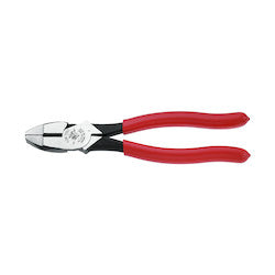 Klein Tools HD2000-9NE Heavy-Duty Lineman’s Pliers, Thicker-Dipped Handle