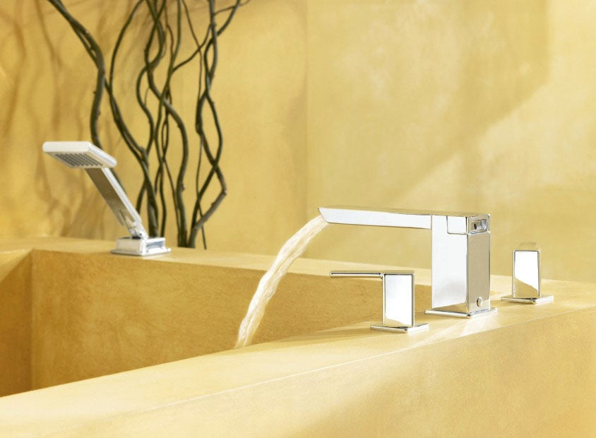 Moen TS903BN Moen 90 Degree Two-Handle Roman Tub Faucet