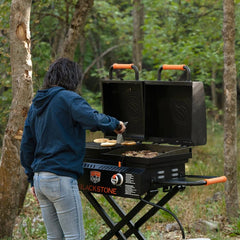 Blackstone 1550 Gas Griddle On the Go Grill Combo 17 Inch