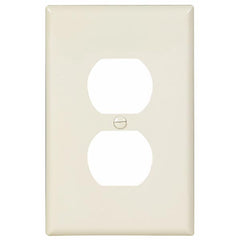 Cooper Wiring PJ8LA PJ Series Mid-Sized Receptacle Wallplate 1 Gang 4.87 in H x 3.12 in W