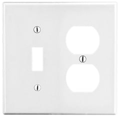 Hubbell P18W Wallplate, 2-G, 1) DUP 1) TOG, WH