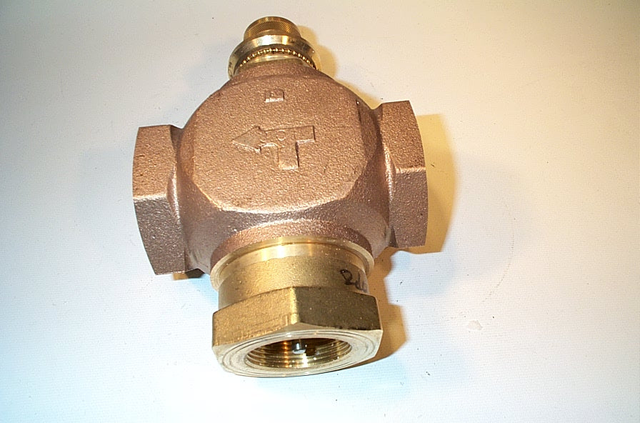 Johnson Controls VG7842RT+823E00 Series VG7000 Globe Valve Brass Trim Pneumatic Actuator