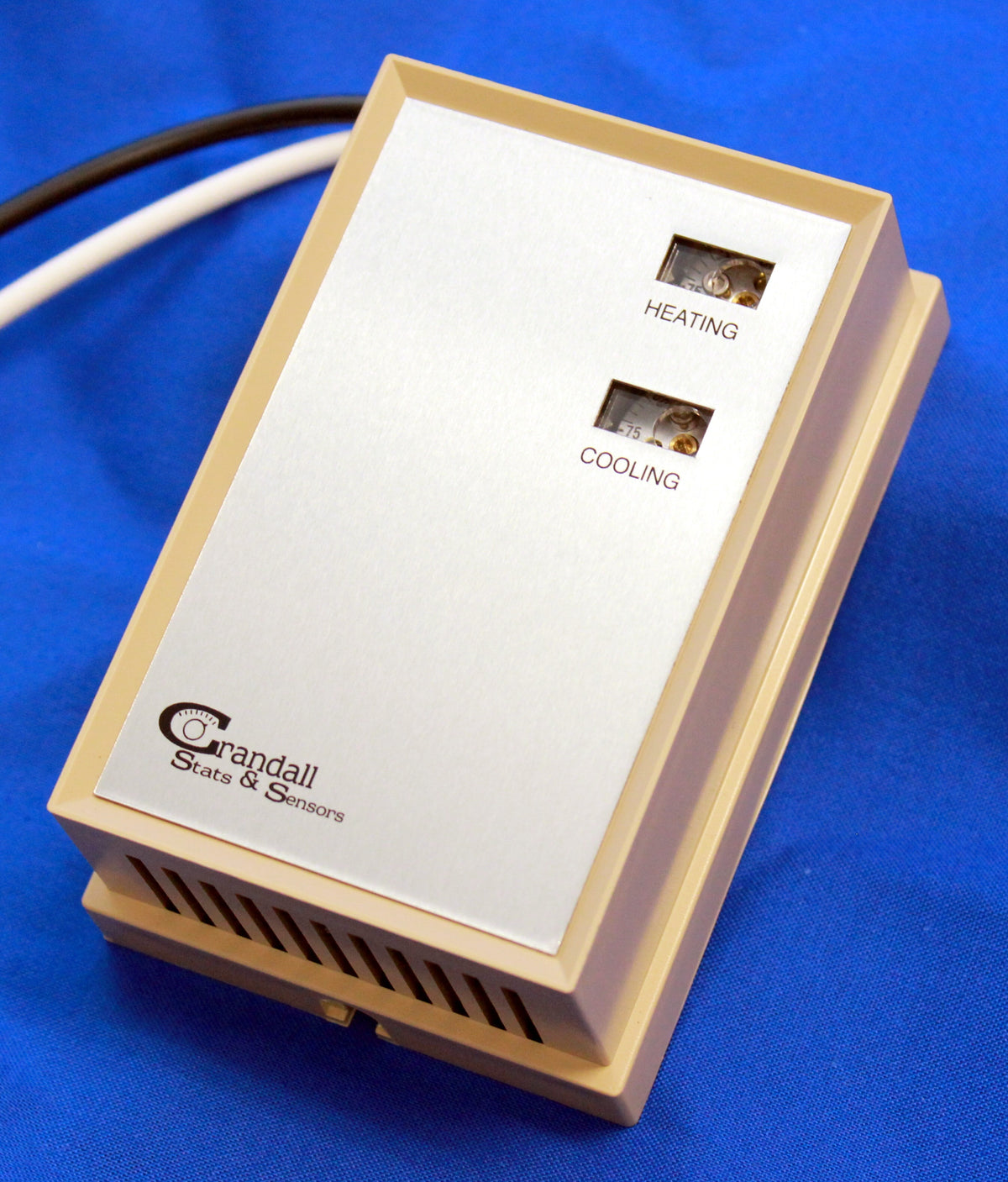 Crandall TK-1717-CS&S Dual Setpoint, Single Output Thermostat
