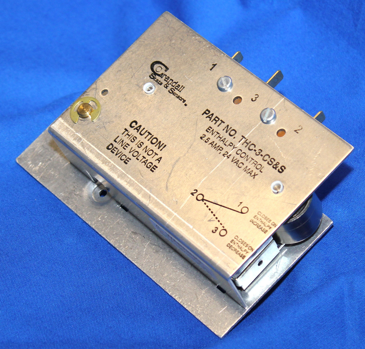 Crandall THC-3-CS&S Two Position Low Voltage Control of Total Heat (Temperature & Humidity)