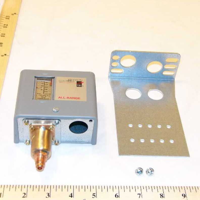 JOHNSON CONTROLS P170AA-400 RELAYS